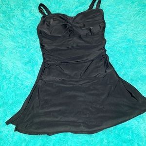 🎈 Black Skirted One Piece Swimsuit